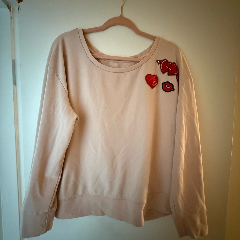 SOHO New York & Company Pink Sweatshirt with Red Heart and Lips Patches